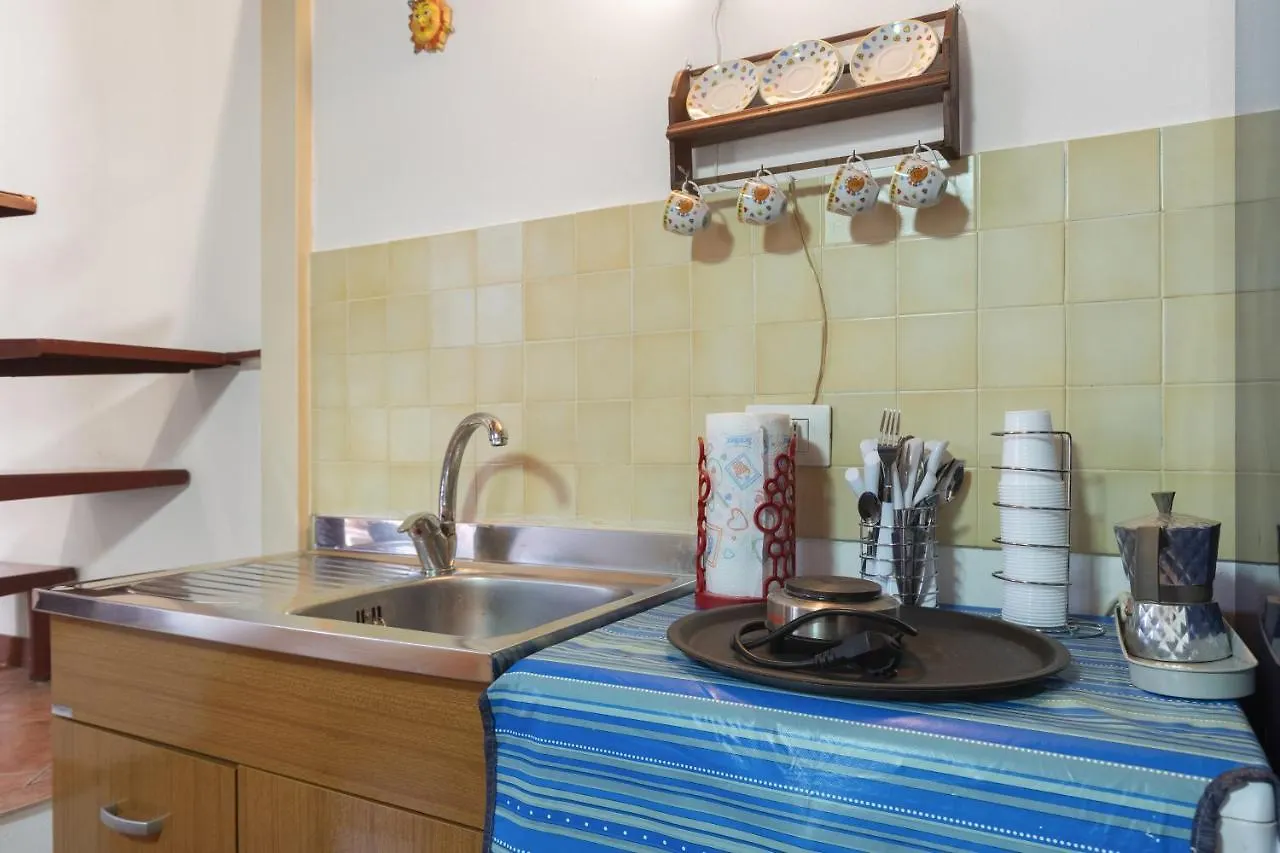 Holiday home Casa Vacanza Helena Centro Storico Palermo Italy